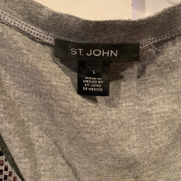 Silver blouse size large - Picture 4 of 5